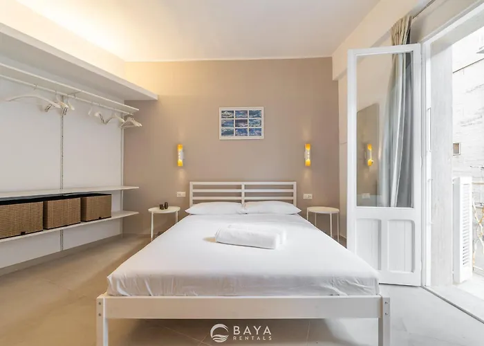 Ca' Rouge - Modern & Bright 3br Boutique Retreat In The Heart Of كارلوفورتي