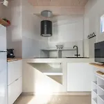 Ca' Rouge - Modern & Bright 3br Boutique Retreat In The Heart Of Ferienhaus *