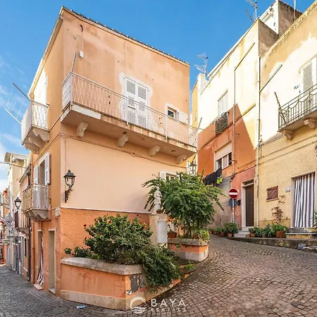 Ca' Rouge - Modern & Bright 3br Boutique Retreat In The Heart Of Carloforte (Isola di San Pietro)