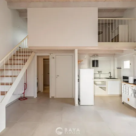 Ca' Rouge - Modern & Bright 3br Boutique Retreat In The Heart Of Carloforte (Isola di San Pietro)