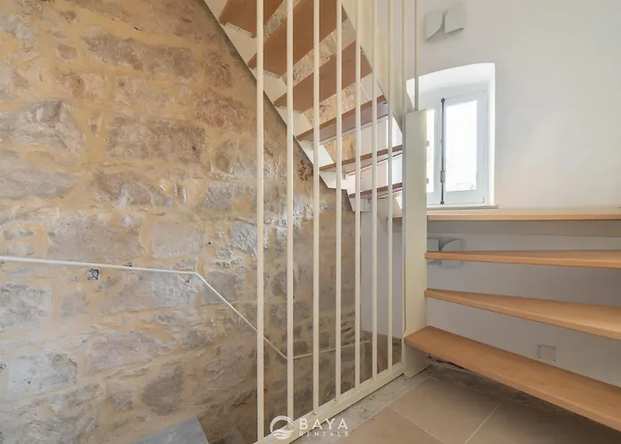 Nyaraló Ca' Rouge - Modern & Bright 3br Boutique Retreat In The Heart Of Carloforte