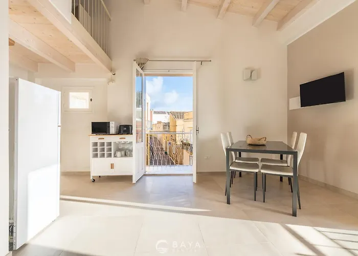 Ca' Rouge - Modern & Bright 3br Boutique Retreat In The Heart Of * Carloforte (Isola di San Pietro)