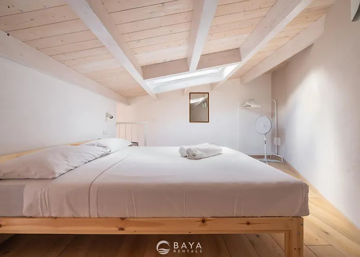 Nyaraló Ca' Rouge - Modern & Bright 3br Boutique Retreat In The Heart Of Carloforte