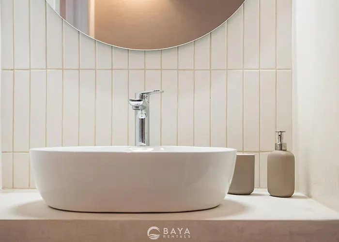 Ca' Rouge - Modern & Bright 3br Boutique Retreat In The Heart Of * Carloforte